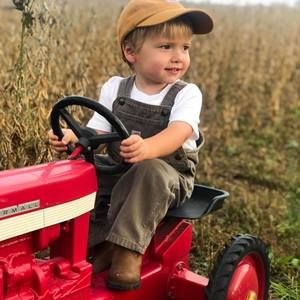 Meet your Posher, Tori